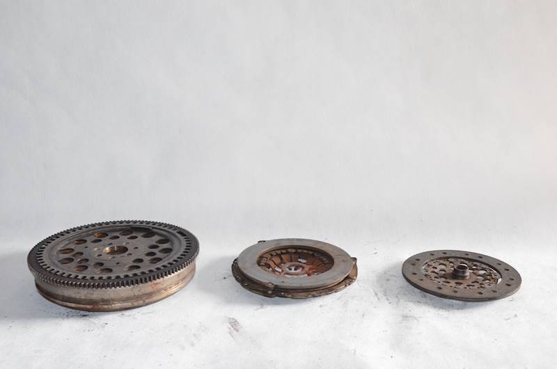 Koło dwumasowe Renault Espace IV Laguna II Trafic II Master 2.2 DCI G9T