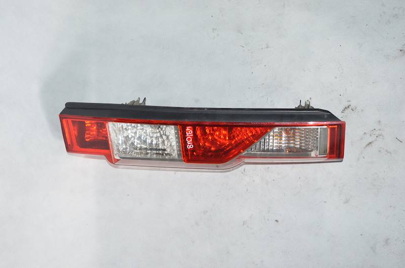 Lampa reflektor PRAWA TYŁ TYLNA Renault Master III Opel Movano B 2.3 DCI 