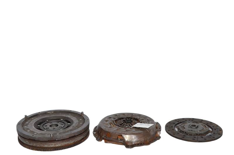 Koło dwumasowe sprzęgło Mitsubishi L200 FULLBACK 2.4 DID D 4N15 KOMPLET