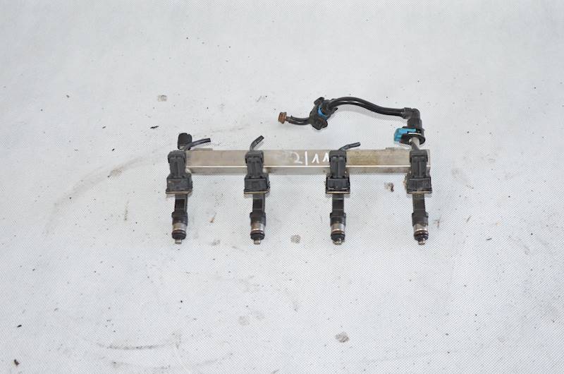 Listwa wtryskowa wtryski Opel Astra IV J Meriva B Corsa D E 1.4 16V A14XER