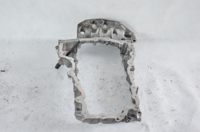 Podstawa miski olejowej Citroen Jumper III Peugoet Boxer 2.0 HDI AH01 EURO6