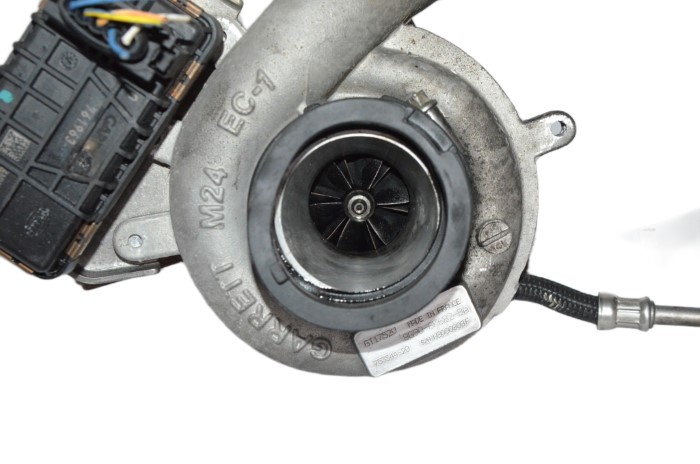 Turbina Ford Mondeo IV Galaxy II S-Max 2.2 TDCi 8G9Q-6K682-BA Q4BA Q4WA