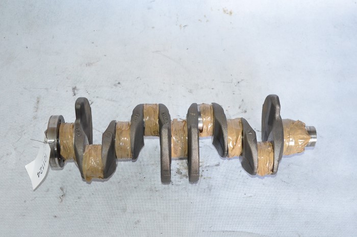 Wał korbowy VW Polo Golf VI Passat B7 Skoda Seat Leon 1.6 TDI CAY 03L