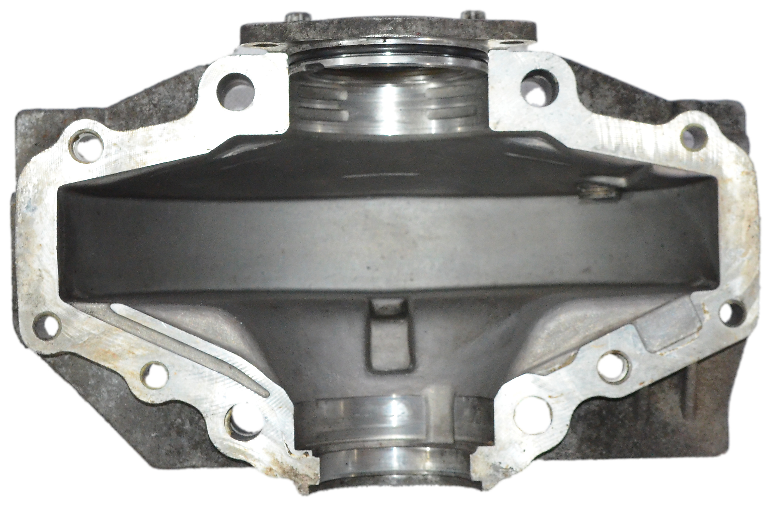 Obudowa skrzyni biegów Opel Astra H J Zafira B Insignia A 1.9 2.0 CDTI M32