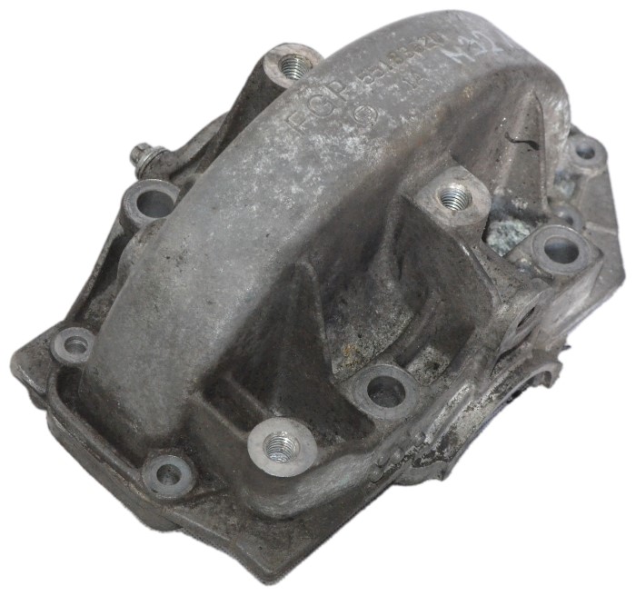 Obudowa skrzyni biegów Opel Astra H J Zafira B Insignia A 1.9 2.0 CDTI M32