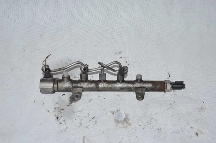 Listwa Wtryskowa Mercedes Sprinter Vito C W204 E W212 OM651 A6510700495