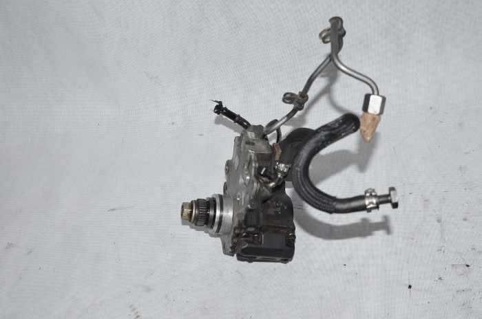 Pompa Wtryskowa Mercedes Sprinter Vito W204 W212 2.2 CDI OM651 A6510701201