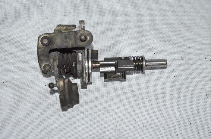 Wybierak Skrzyni Biegów Renault Megane II Scenic II 1.9 dCi 2.0 16V ND0 F9Q