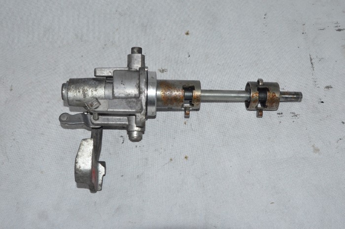 Wybierak Skrzyni Biegów Opel Insignia Vectra C Astra H 2.0 CDTI F40 55561689