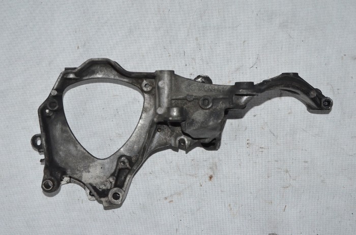 Wspornik Łapa Silnika Renault Master II Opel Movano 2.5 dCi G9U 8200016644