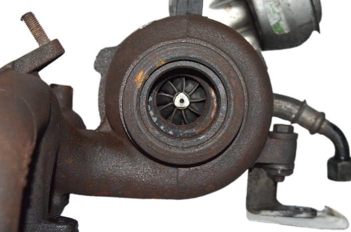 Turbina VW Golf V Touran Caddy Passat B6 Audi A3 1.9 TDI BXE 751851-5003S