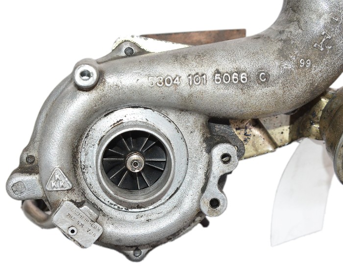 Turbina VW Golf IV Bora Beetle Audi A3 8L TT Seat 1.8 T 20V K03 06A145704