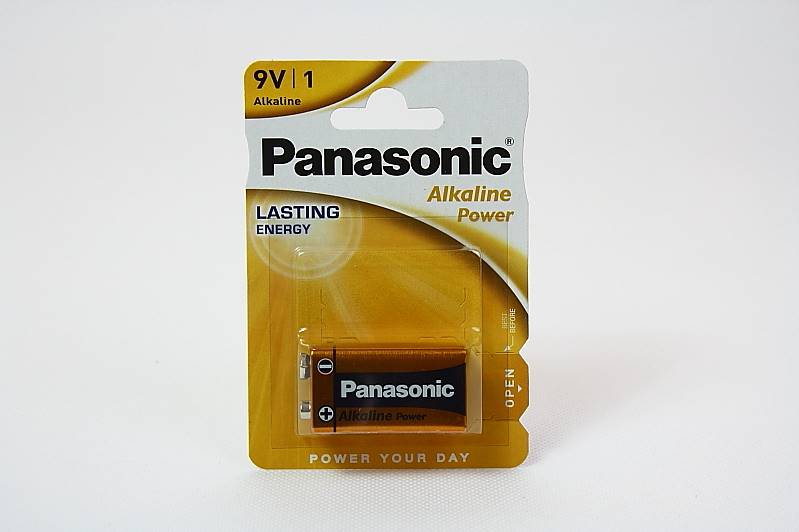BATERIA 6LR61 PANAS ALK. 9v    /18/