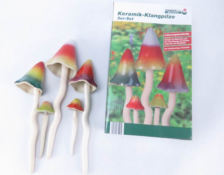 Grzyby ceramiczne dzwonki ogrodowe