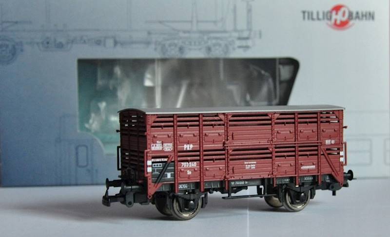 76657 Tillig Wagon do transportu zwierząt Sn PKP