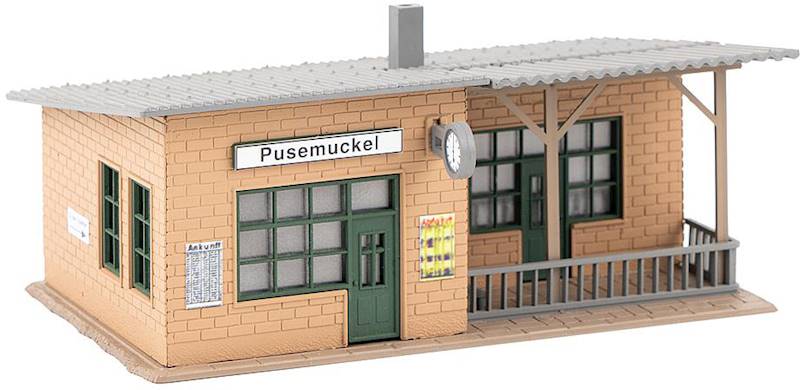 110204 Stacja Pusemuckel Faller