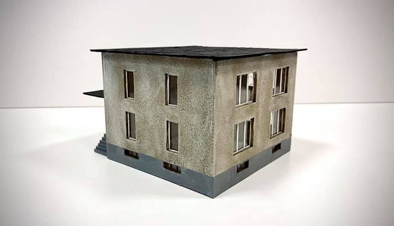 Dom kostka PRL MLK 005  1 : 87