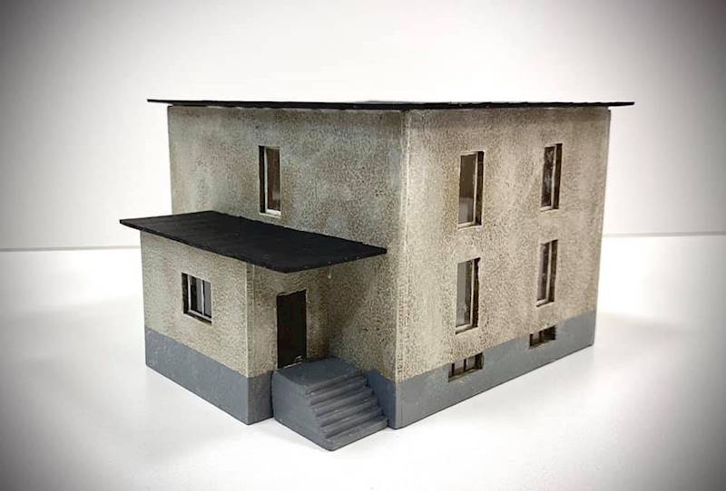 Dom kostka PRL MLK 005  1 : 87