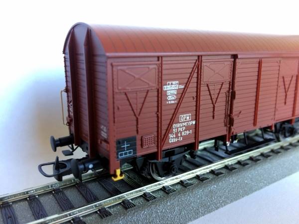 2-oś wagon towarowy kryty typu 223K/1  HRS6437