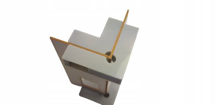 Kątowniki magnetyczne do sklejania modeli