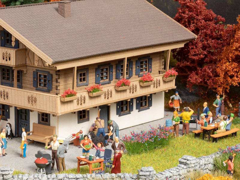 NOCH 16215 Zestaw figurek w ogrodzie 1:87
