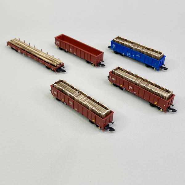 Zestaw wagonów do transportu drewna Marklin 86683 