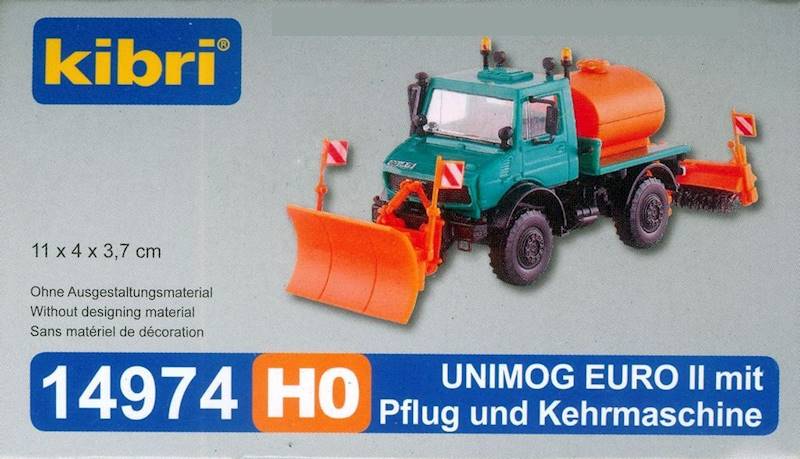 Unimog z pługiem i urz. czyszcząc.  H0 Kibri 14974