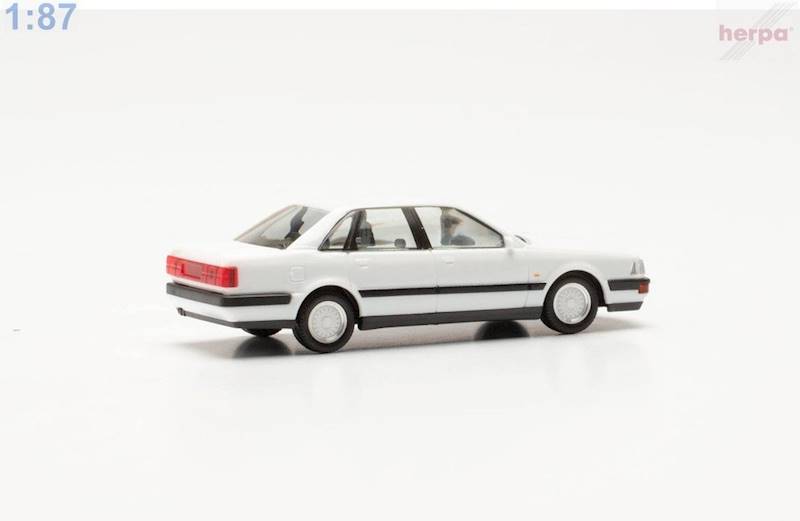 Audi V8 Biały  Herpa H0 023962-002