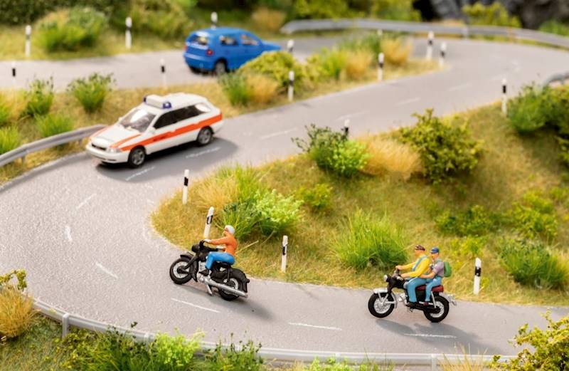 NOCH 12844 Motocykliści z dźwiękiem. H0