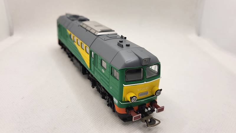 Lokomotywa spal. ST44-862 PKP H0 PIKO 52813 SOUND