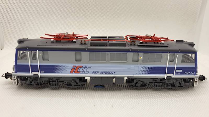 Lokomotywa Eu07-343 PKP Intercity H0 Piko 96378-2