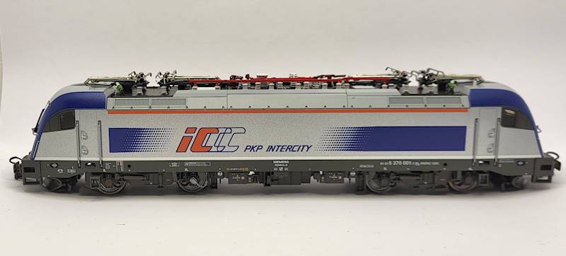 Lokomotywa EU44-001-7 PKP Intercity H0 Roco 70490