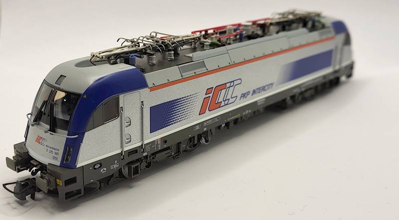 Lokomotywa EU44-001-7 PKP Intercity H0 Roco 70490