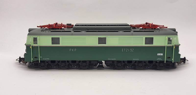 Lokomotywa elek. ET21-92 PKP H0 PIKO 51605