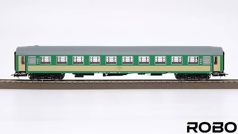 Wagon PKP 2kl 111Aw War. Szczęśl H0 ROBO 222391 oś