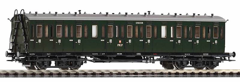 Wagon osobowy 3 klasa typ Bx PKP PIKO 53330