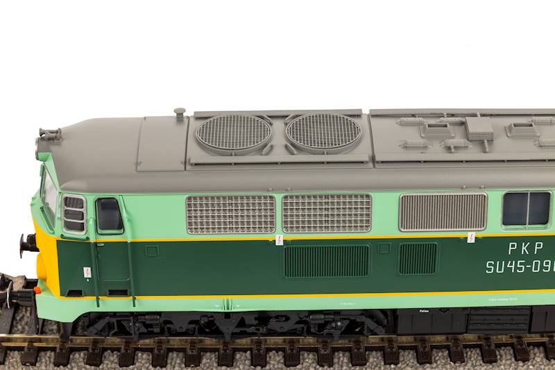 Lokomotywa SU45-098 PKP V H0 PIKO 96315 DCC SOUND