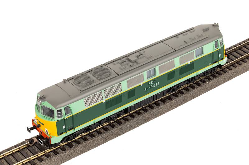 Lokomotywa SU45-098 PKP V H0 PIKO 96315 DCC SOUND