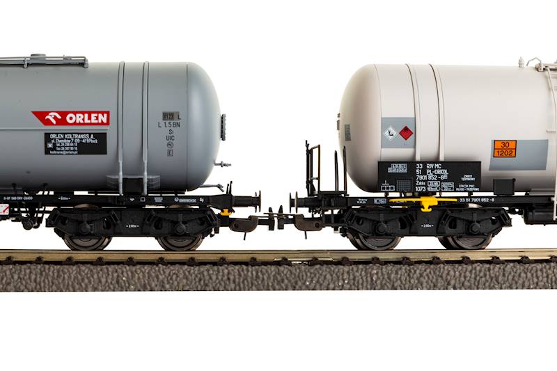Zestaw 2 cystern 406R Orlen PKP H0 PIKO 58273