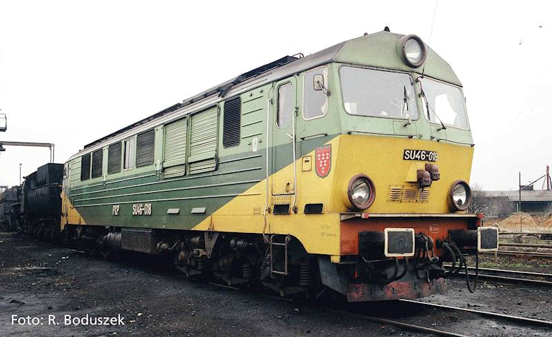 Lokomotywa SU46 PKP V H0 PIKO 52874