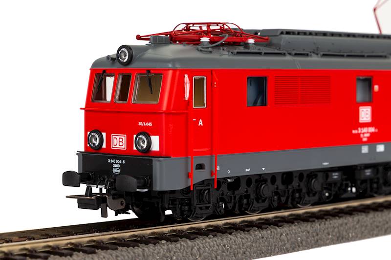 Lokomotywa ET21 DB CARGO POLSKA Piko 51609 SOUND