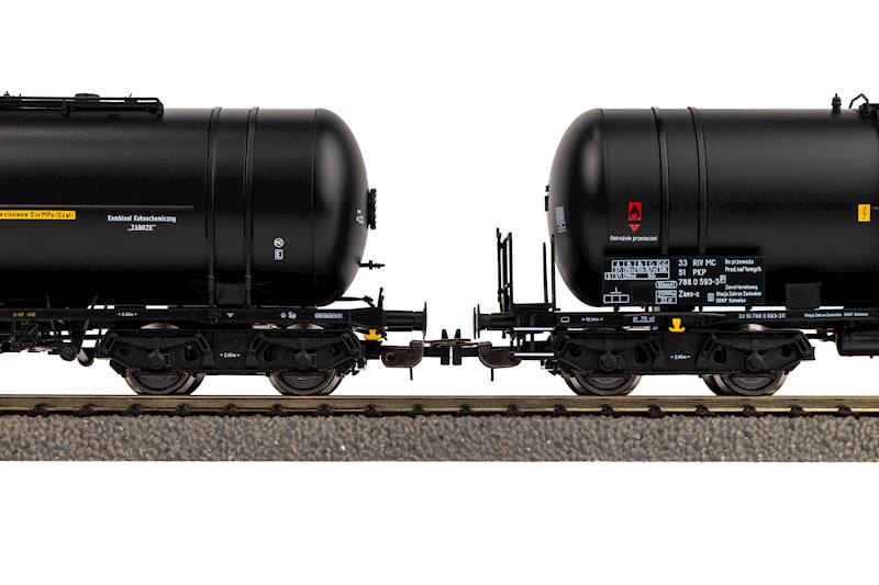 Zestaw 2 cystern Zaes 406Ra Zas-es PKP H0 28311