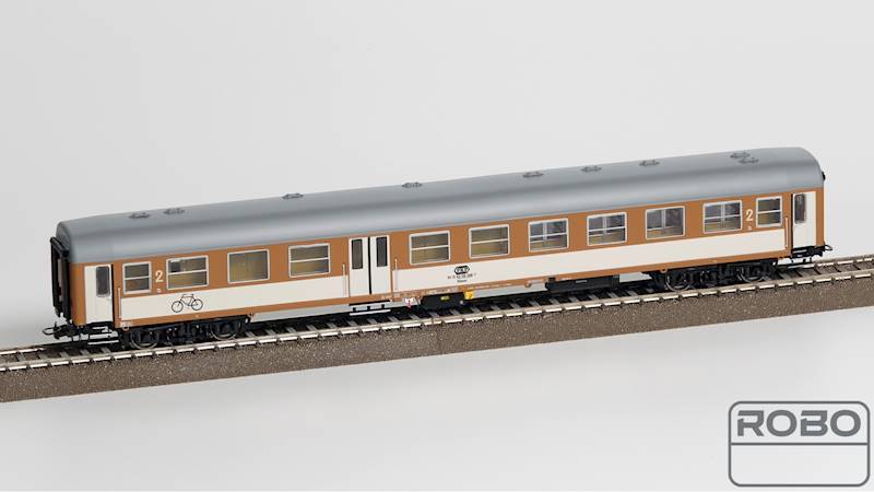 Wagon bagażowo-osobowy 609A PKP H0 ROBO 272321