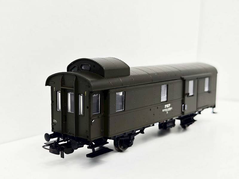 502434 Tillig Wagon bagażowy Pwi-31a ep.IVa PKP H0