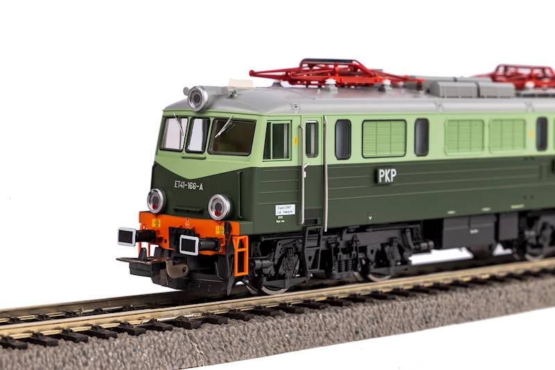 Lokomotywa Elektrowóz ET41-166  PKP H0 PIKO 96386