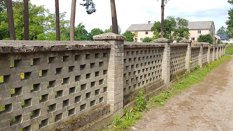 Ogrodzenie z białej cegły skala H0 1/87  MKB087OBC