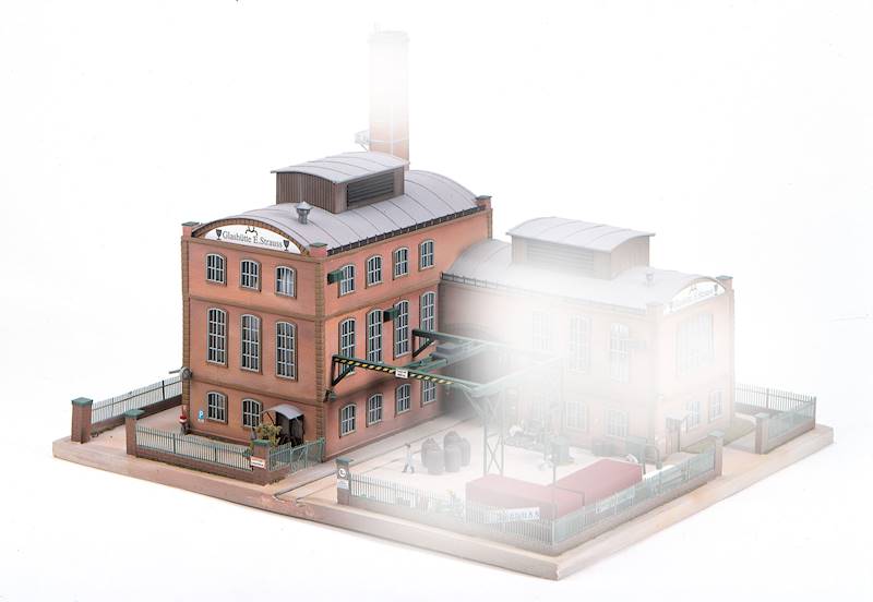 Huta szkła hala produkcyjna  H0 PIKO  61116