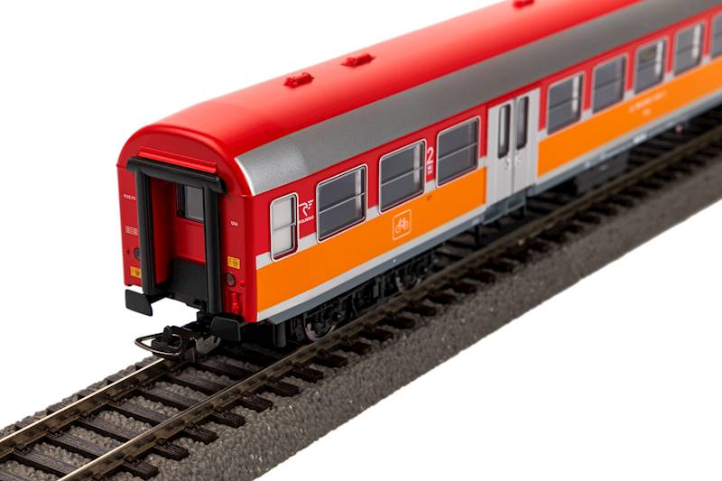 Wagon osobowy 120A  kl.2 PKP ep. V H0 PIKO 96665