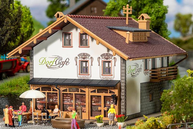 Faller 91836 Dom alpejski z kawiarnią H0