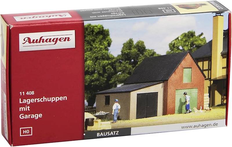 Auhagen 11408 – Magazyn tow z garażem Skala H0 